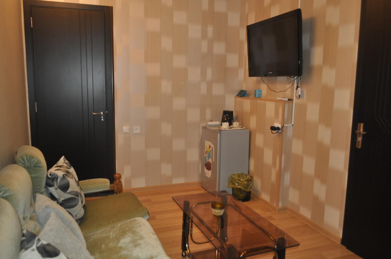 Hotel Your Comfort Tbiliszi Kültér fotó