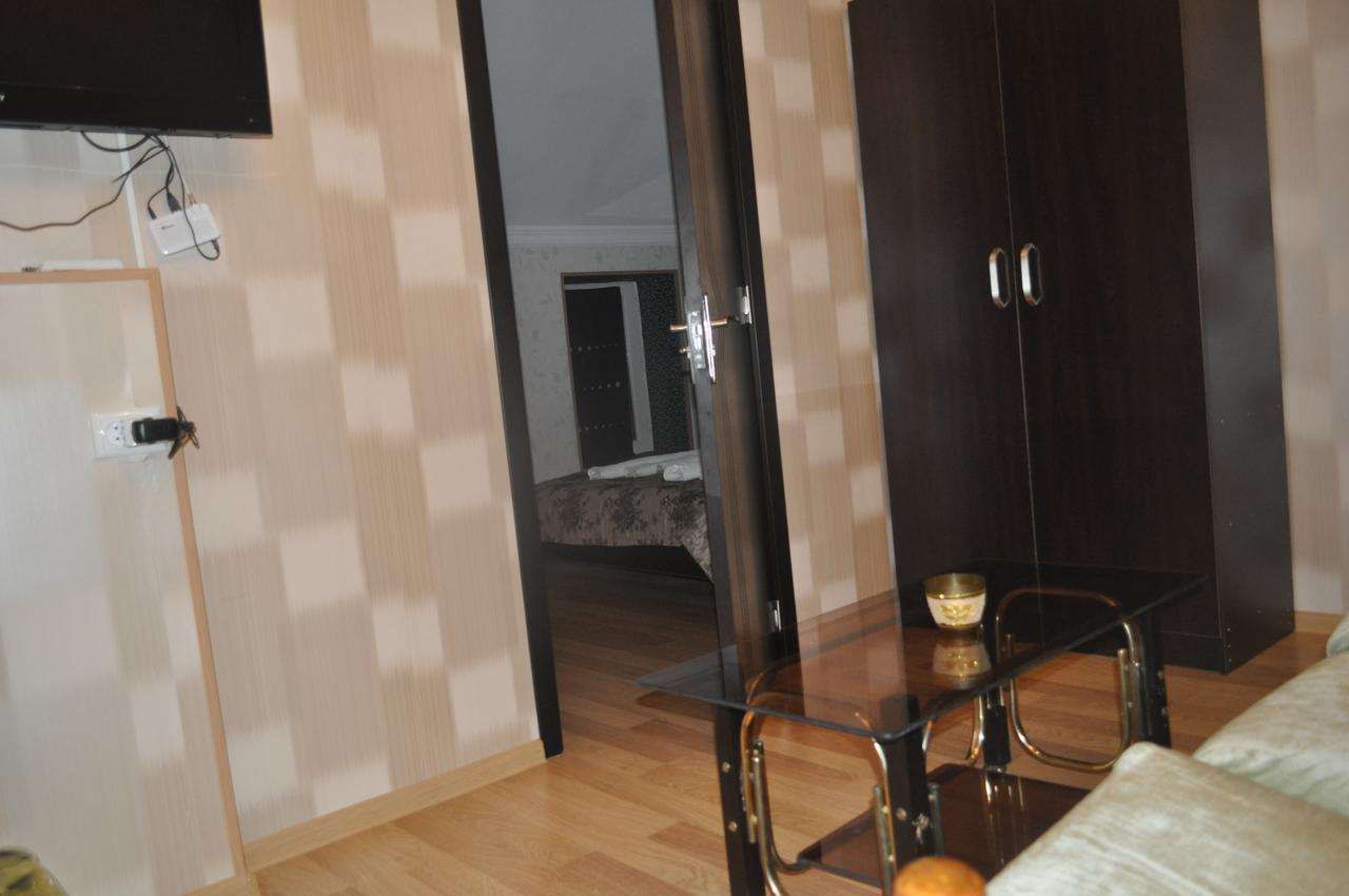 Hotel Your Comfort Tbiliszi Kültér fotó